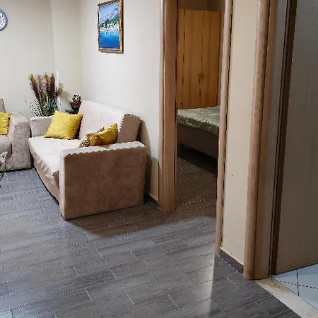 Moza Apartment