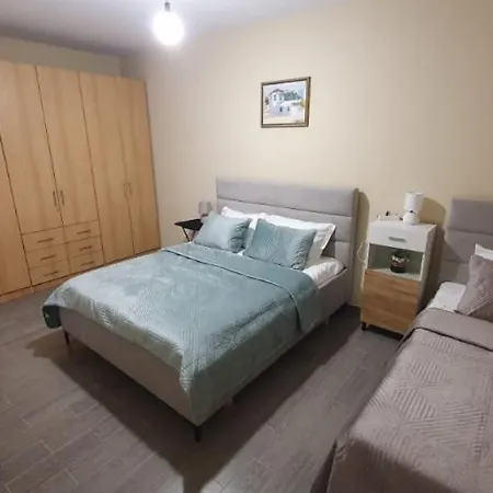 Moza Apartment *